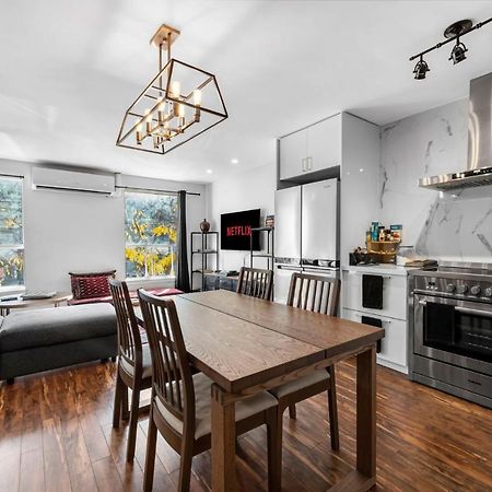 Amazing Fully Renovated Apartment On Queen St. Toronto Eksteriør bilde